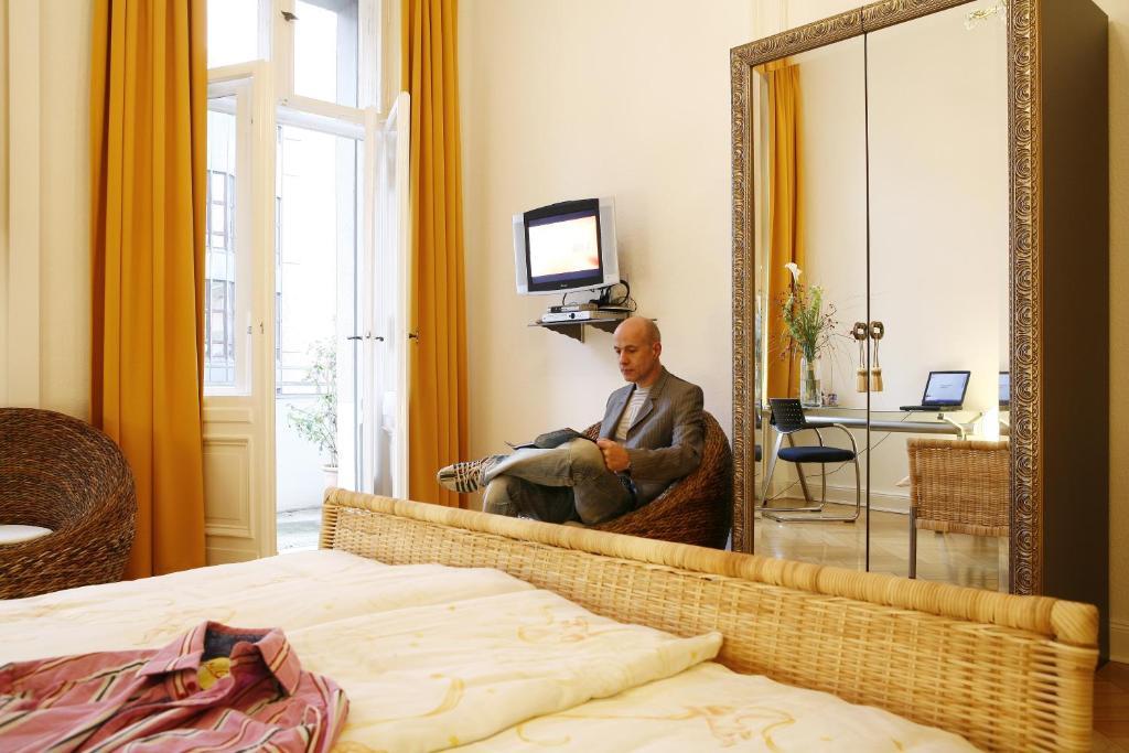 Stars Guesthouse Берлин Стая снимка