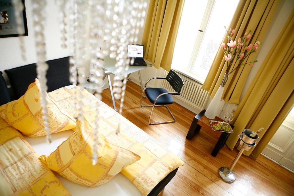 Stars Guesthouse Берлин Стая снимка