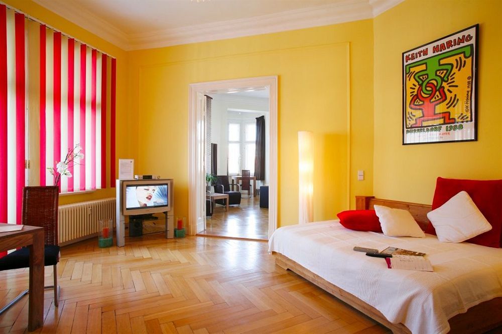 Stars Guesthouse Берлин Екстериор снимка