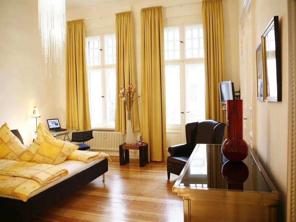 Stars Guesthouse Берлин Екстериор снимка