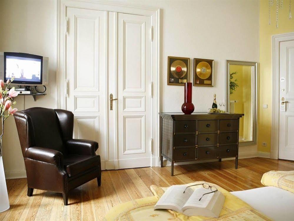 Stars Guesthouse Берлин Екстериор снимка